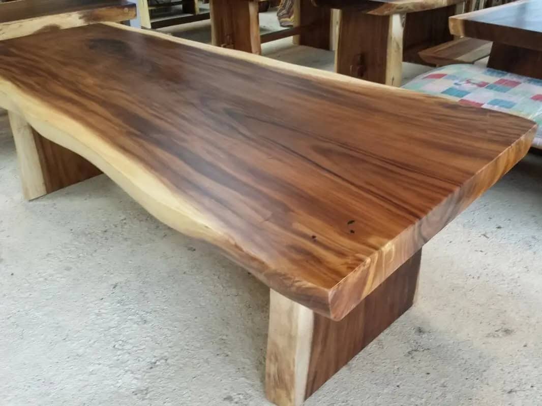 kayu trembesi