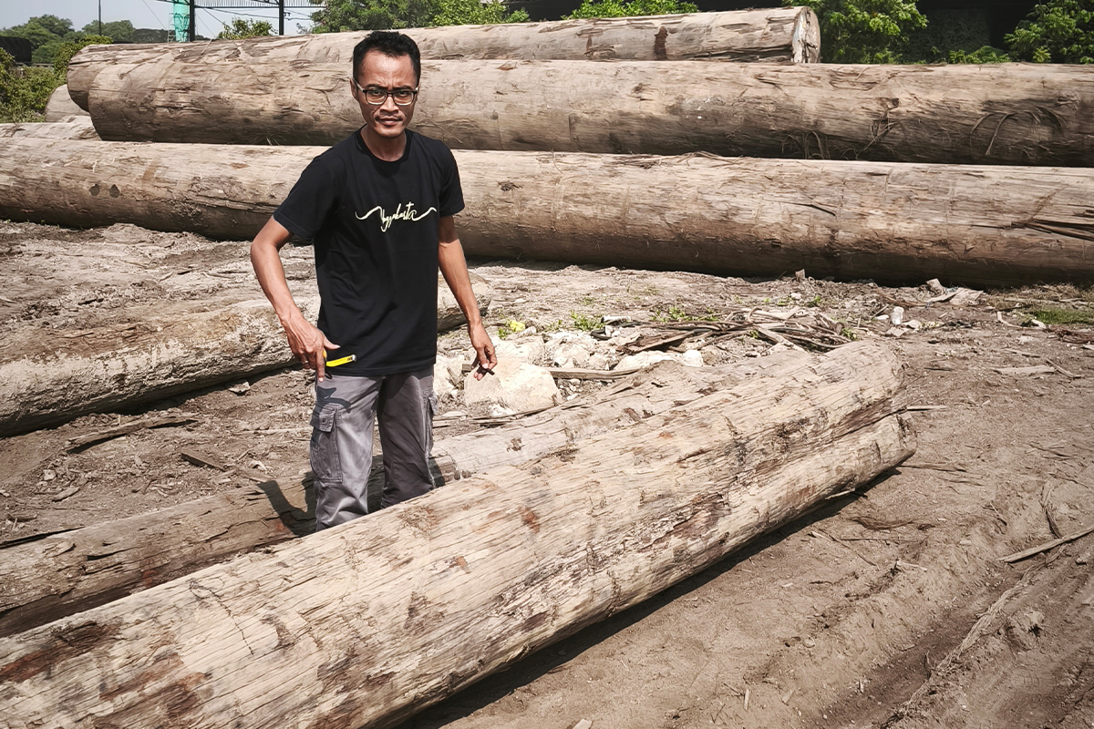 pencarian bahan baku furniture kayu ulin