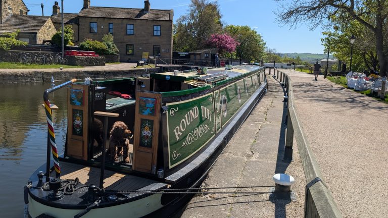 Waiting at Bingley Five Rise