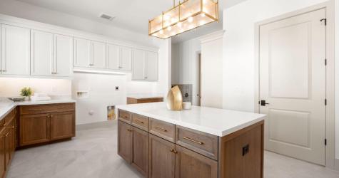 40-web-or-mls-3623-e-mallory-cir