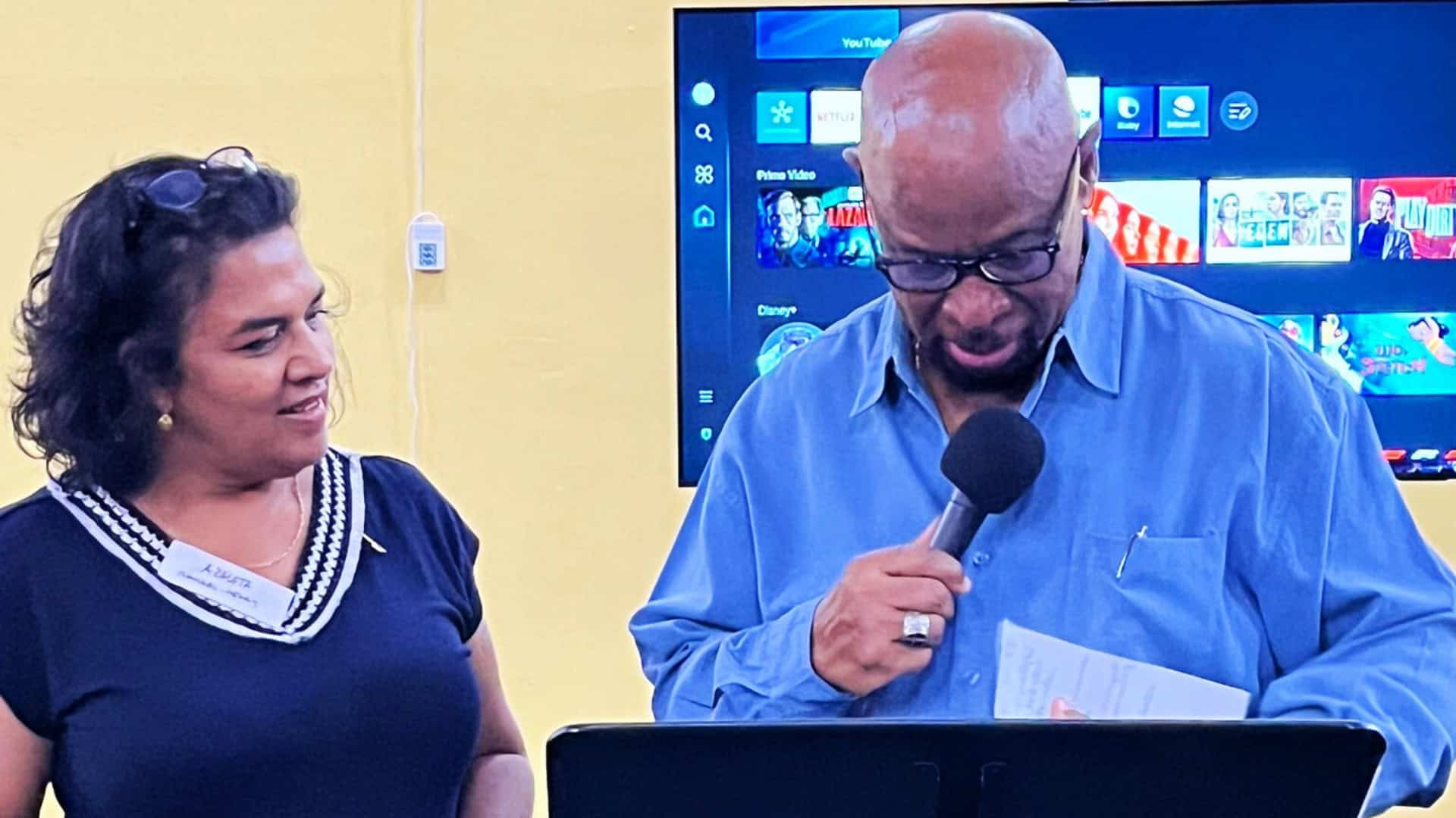 US Chargé d’Affaires Kimberly Furnish visits Eleuthera