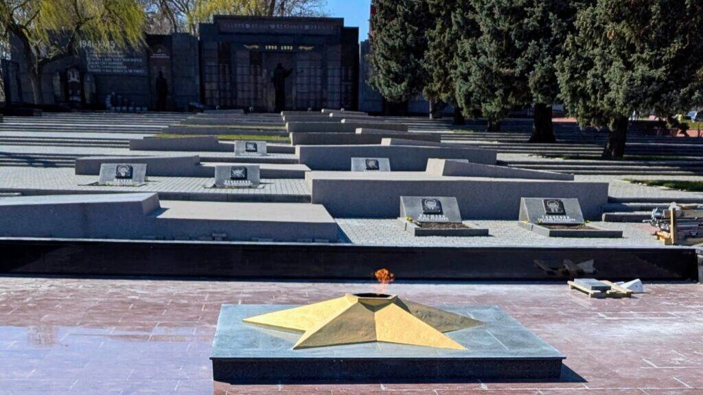 eternal flame tirasapol transnistria
