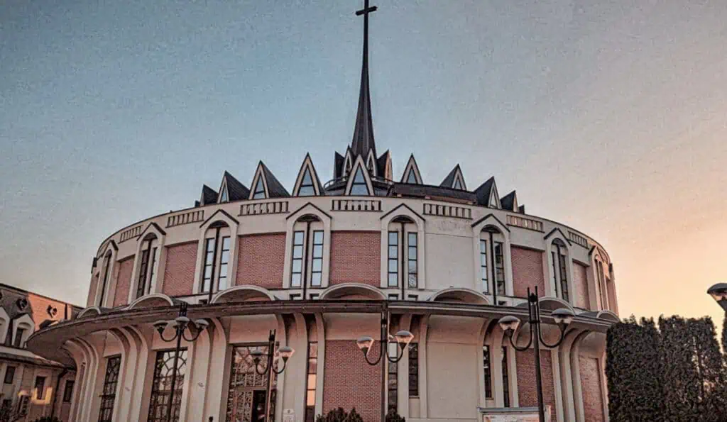 catholic catheral iasi-exterior
