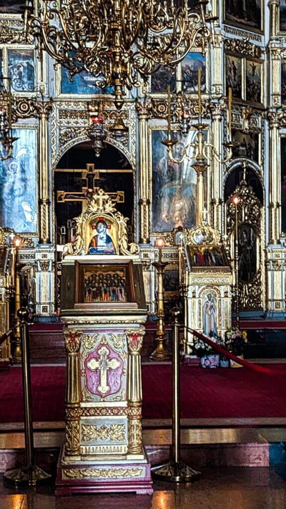 metroplitan cathedral iasi inside