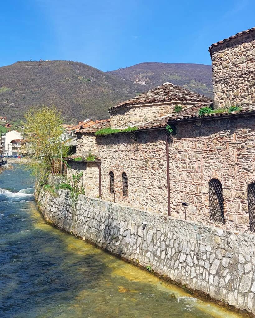 outside the Tetovo mosque - View of the Hammam Art Gallery and river