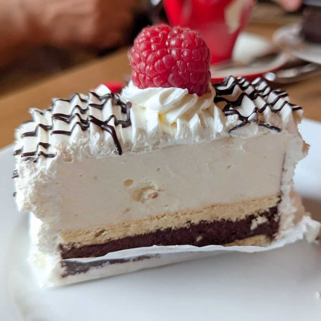 Hotel Capsa cake