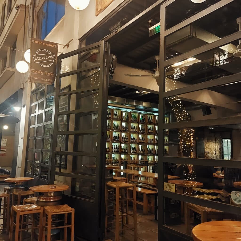 Barley Cargo Craft Beer Bar outside