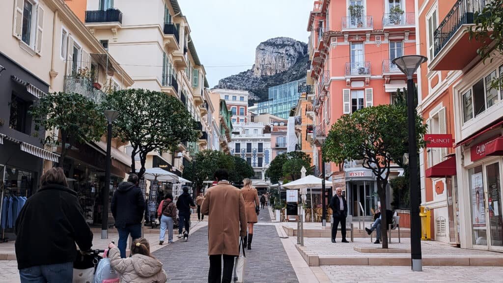 streets of Condamine - leaving the harbour area in Montecarlo