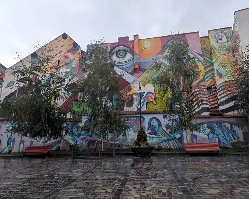 Piața Sfântul Ioan Brasov 3