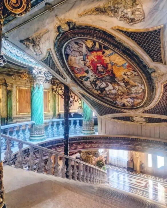 Hotel Alexandropol Palace Hotel - Gyumri - inside picture of staircase, grand murals and columns