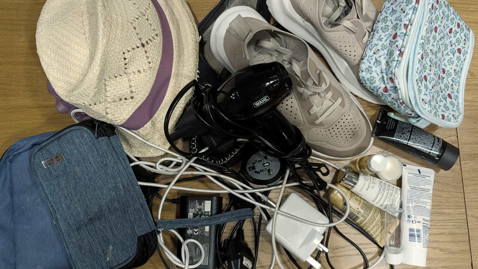 One-Bag Travel - Things I dont Bring - more tha two pairs of shoes - clothes for my imaginary self - bulky organisers - bulky hair tools - travel size and decanted toiletries - bulky travel adapters - multiple power leads