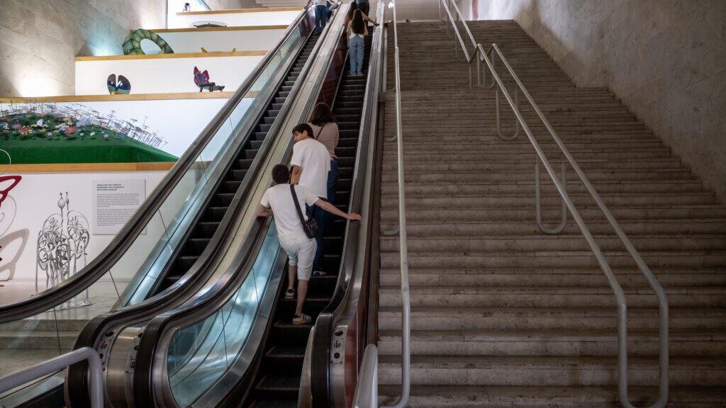 Yerevan Cascades - art displays and escalators up the inside