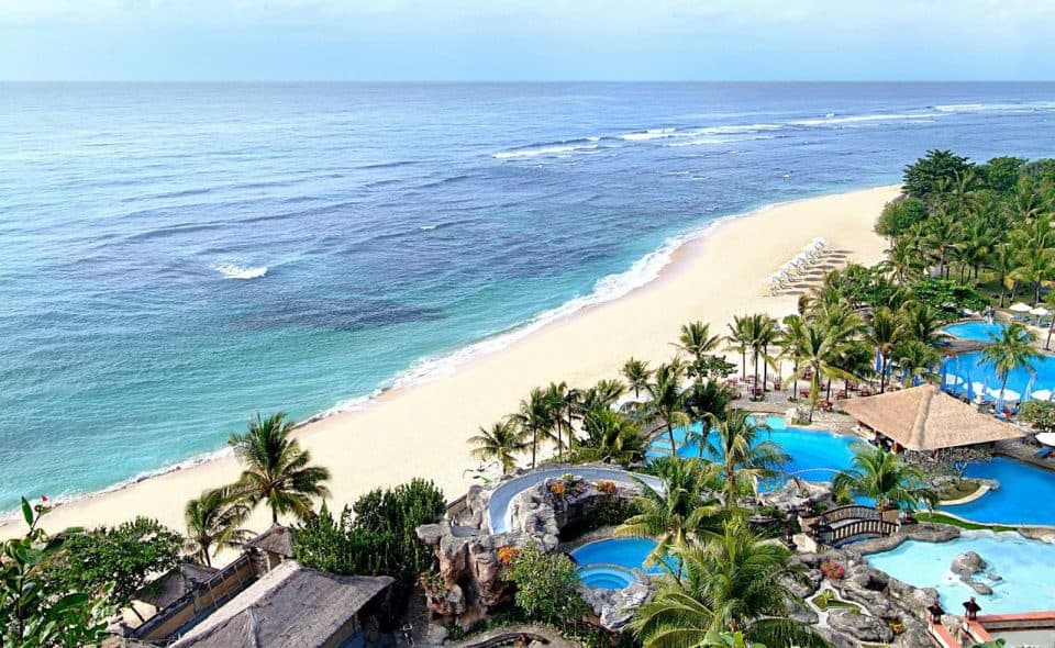 Vue aérienne du bord de plage à Bali
