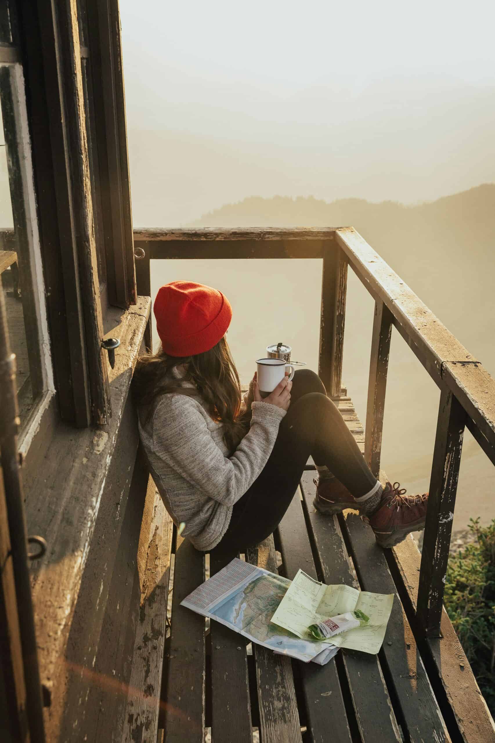 Best Hiking Snacks and Trail Food in 2026: Sustained Energy, Easy Carry, and Food That Actually Tastes Good After Mile 8
