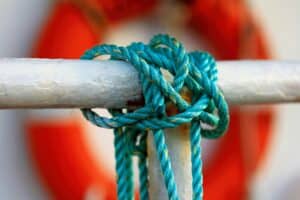 how to tie a fishing knot
