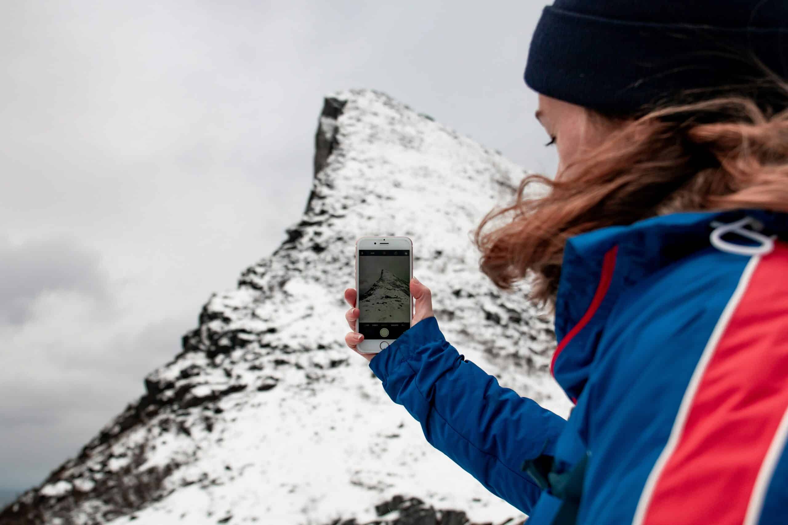 Best GPS Mounts and Lanyards for Hiking in 2026: Keep It Reachable or Stop Using It