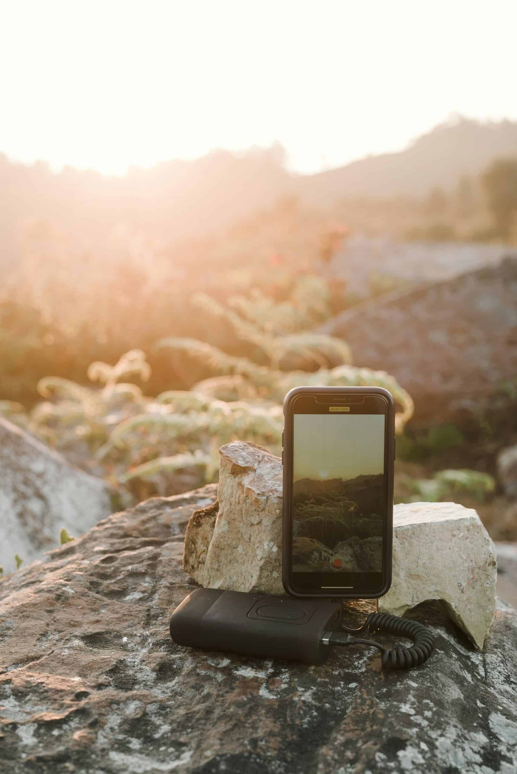 Best Power Banks for Hiking in 2026: Capacity, Weight, and Cold Performance