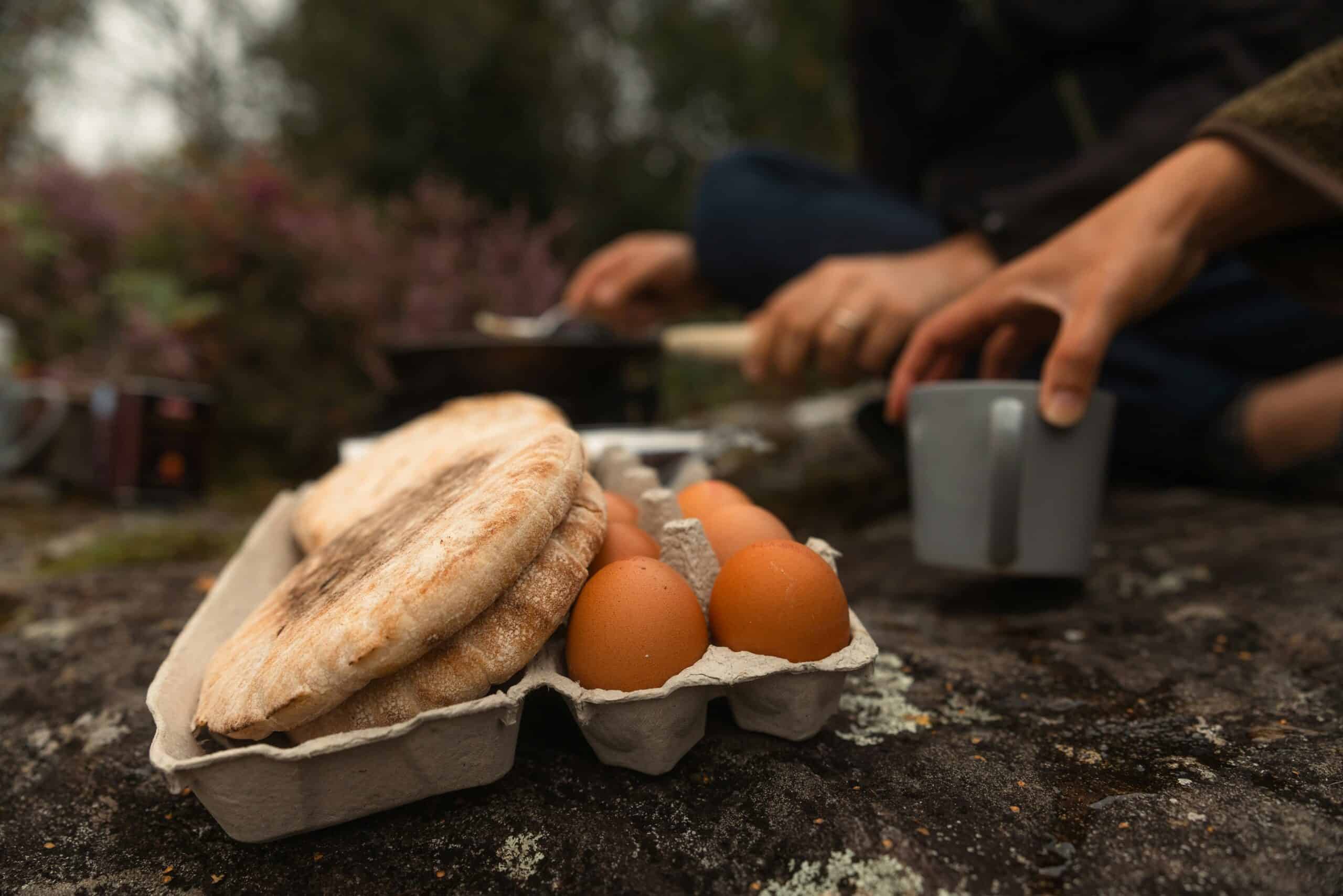 What to Eat on a Day Hike: Real Food That Survives a Pack and Keeps You Moving