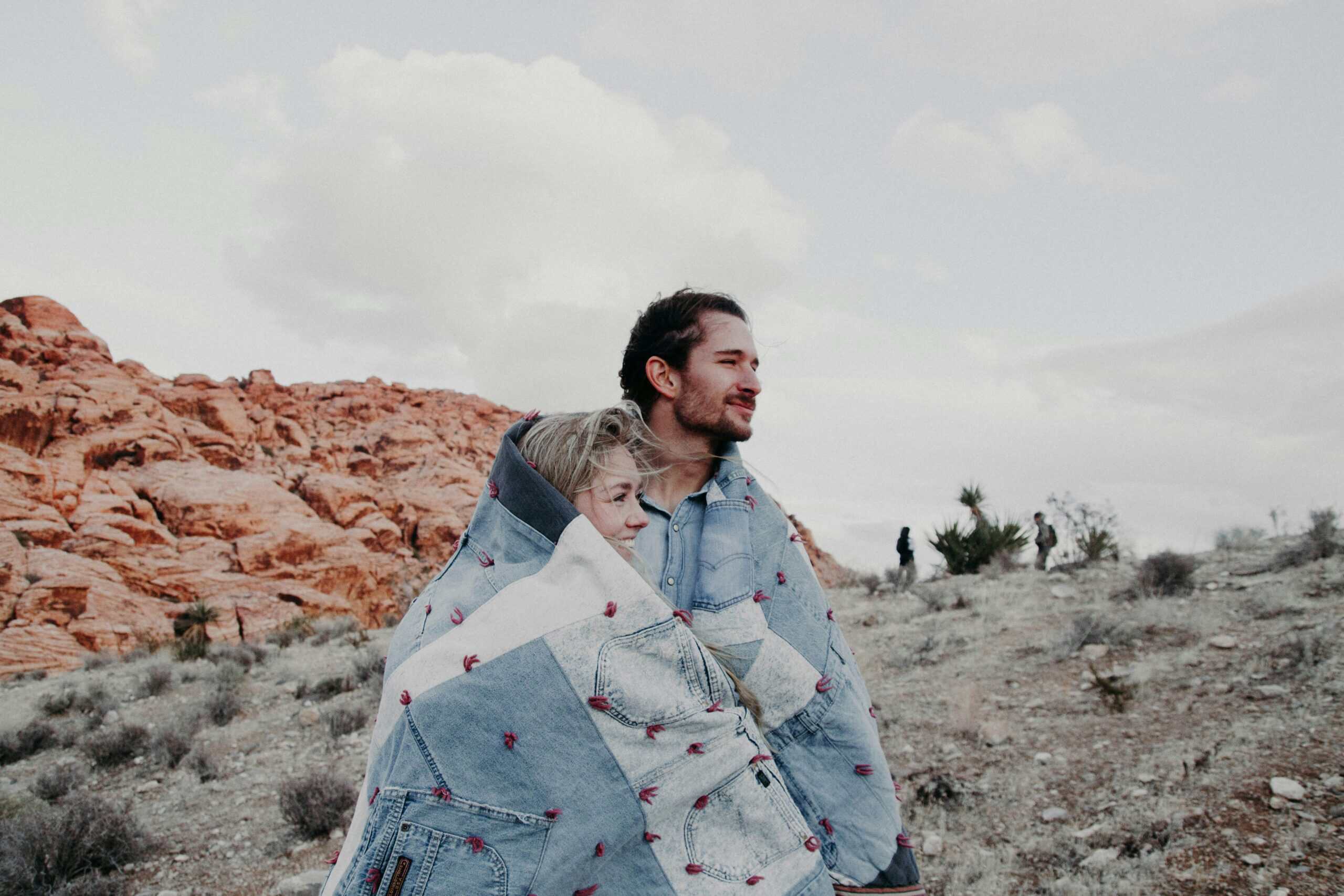 Best Backpacking Quilts in 2026: Why Your Pad and Straps Decide More Than the Rating on the Tag