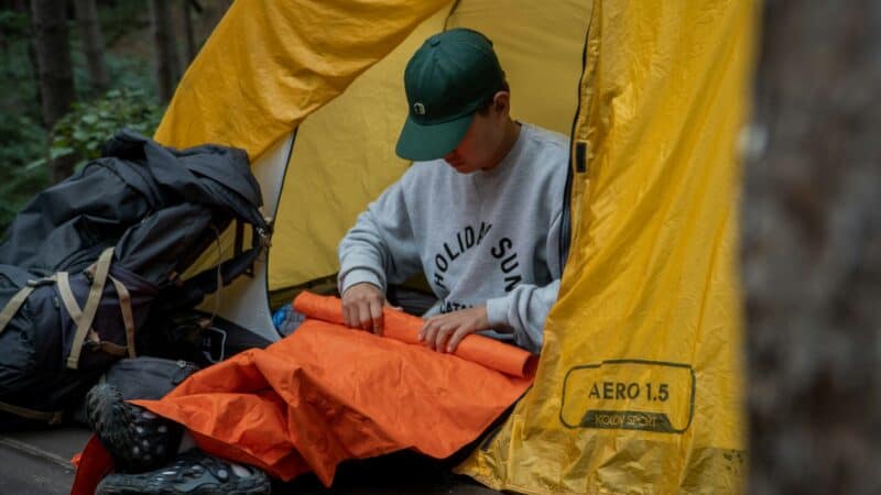 How Do You Inflate a Sleeping Pad Without a Pump: Four Methods That Work