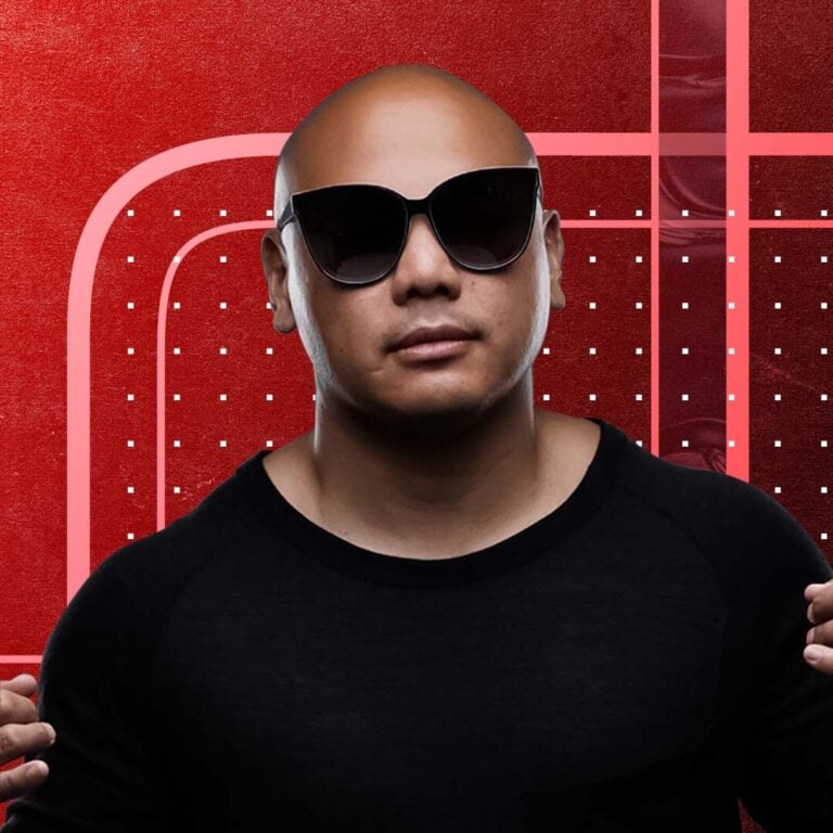 Bald man wearing sunglasses on Partybody.