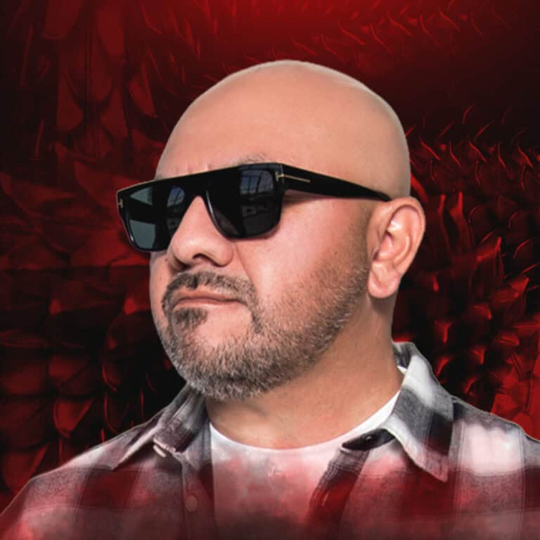 The ALT tag: Man with sunglasses on Partybody.