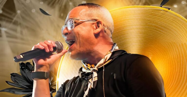 Issac Delgado at The Fillmore Miami Beach at Jackie Gleason Theater
