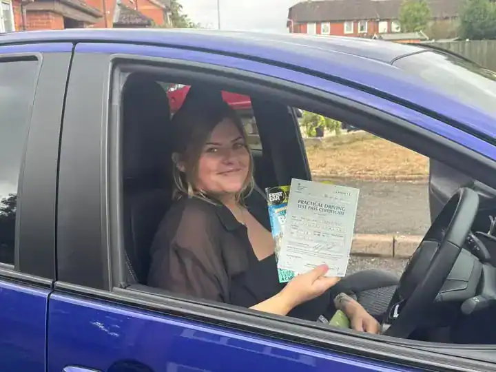Kiera, PassLee pupil, celebrating passing her driving test