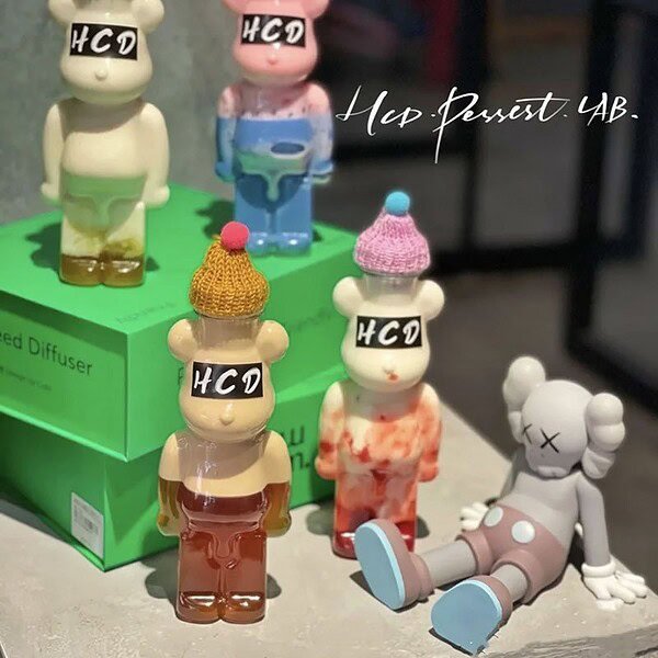 HCD bear-shaped bottles for juice, colorful and playful, ideal for kids' beverages and gift packagin.
