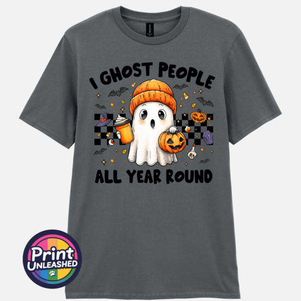 I Ghost People funny ghost design on charcoal T-shirt - Print Unleashed