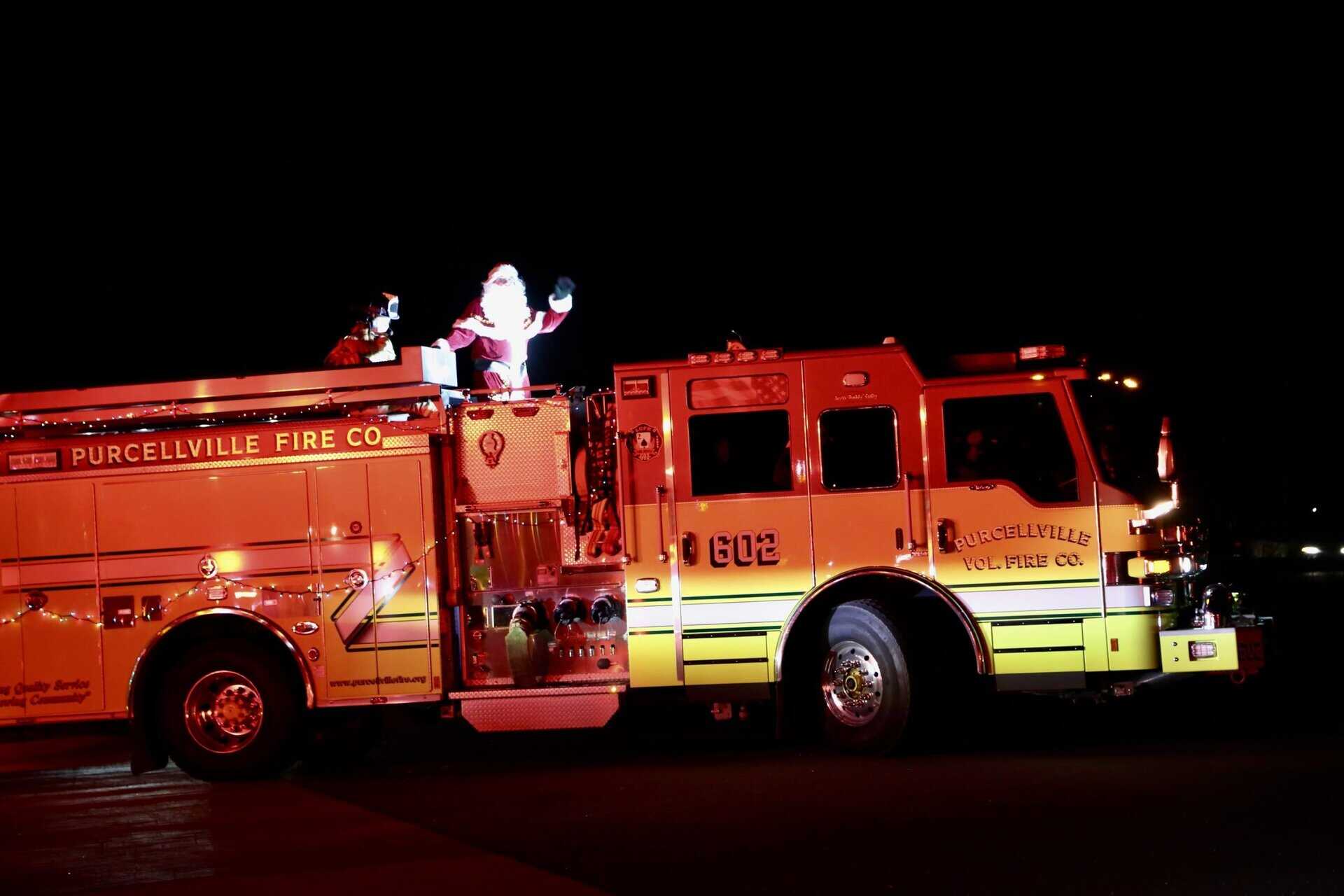 Santa Returns to North Pole