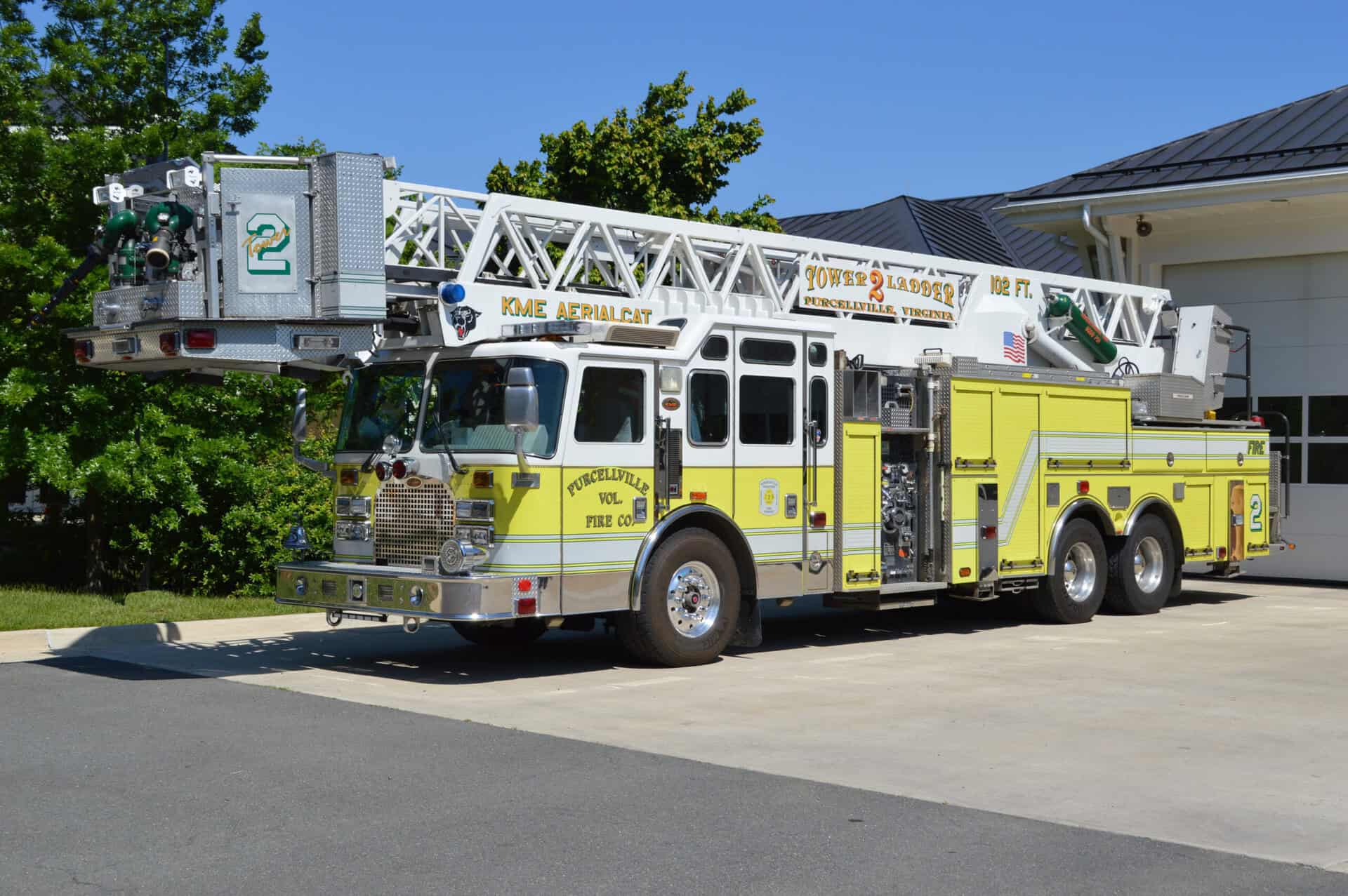 Purcellville Volunteer Fire Company | Tower Ladder 602 (2002 KME Aerial CAT 102’) – Retired 2015