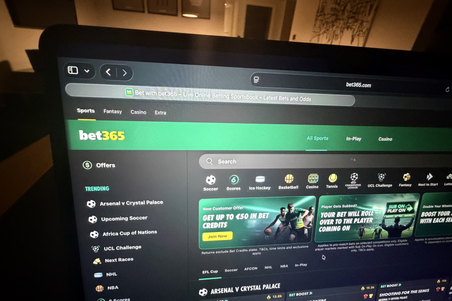 Tietokoneen ruudulla Bet365.