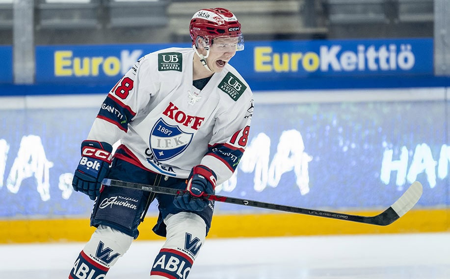 Kuvassa HIFK:n pelaaja Anttoni Uronen.