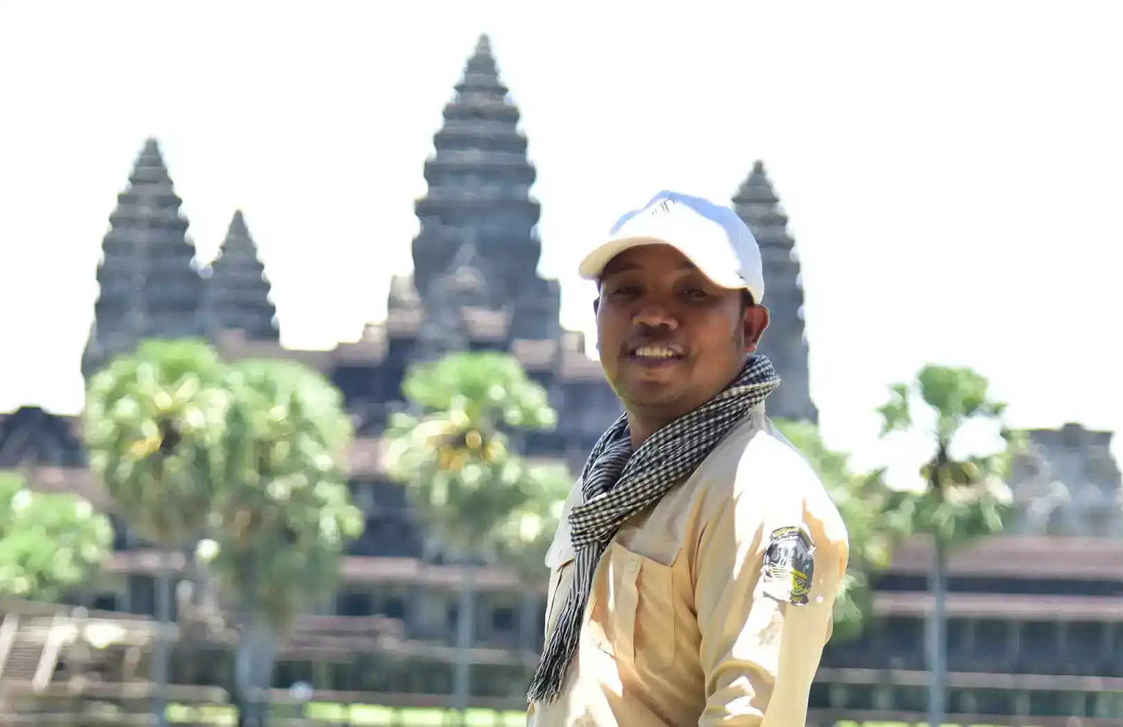 best guided tour cambodia with Rain
