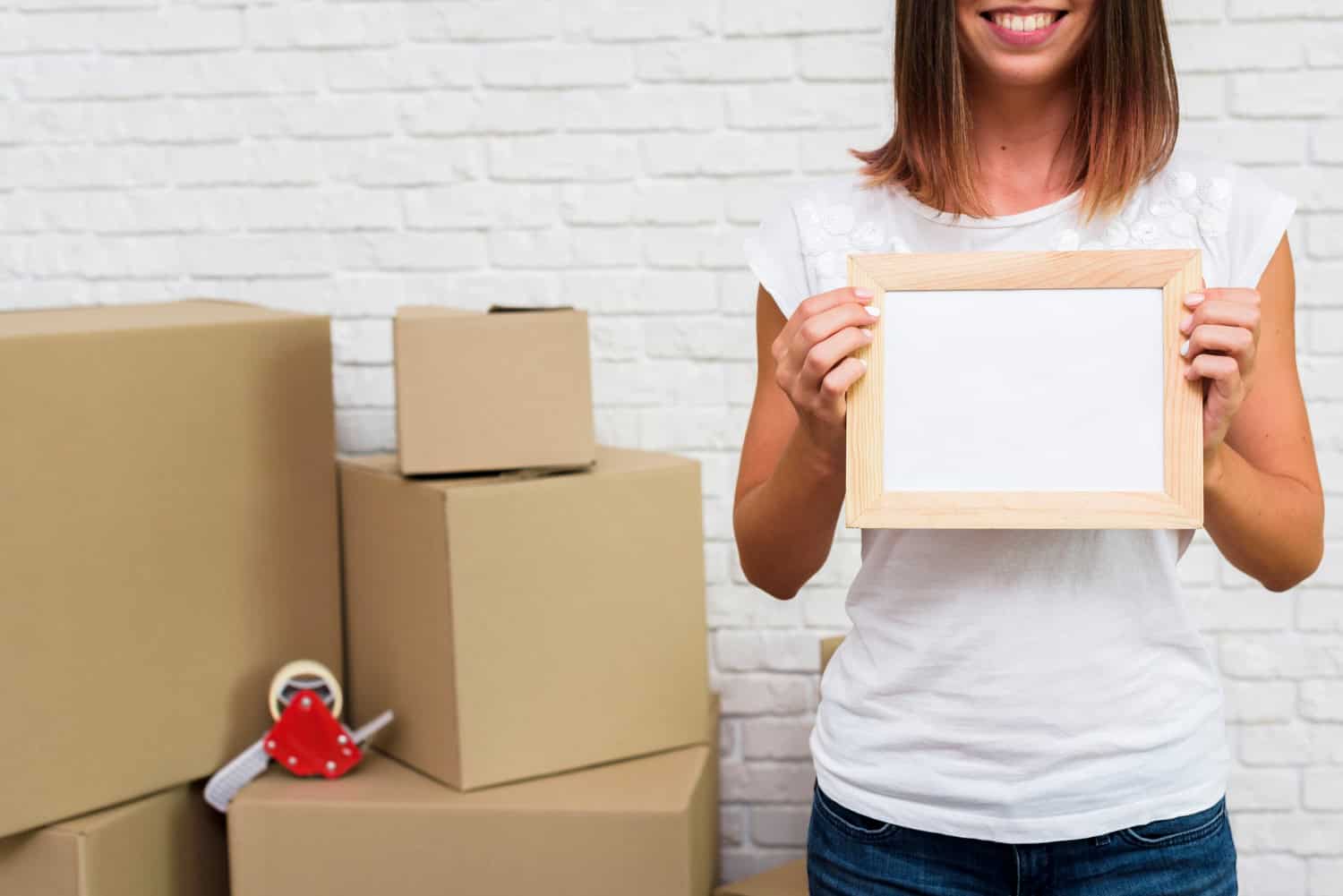 How to Pack Pictures for Moving: Tips for Protecting Fragile Art