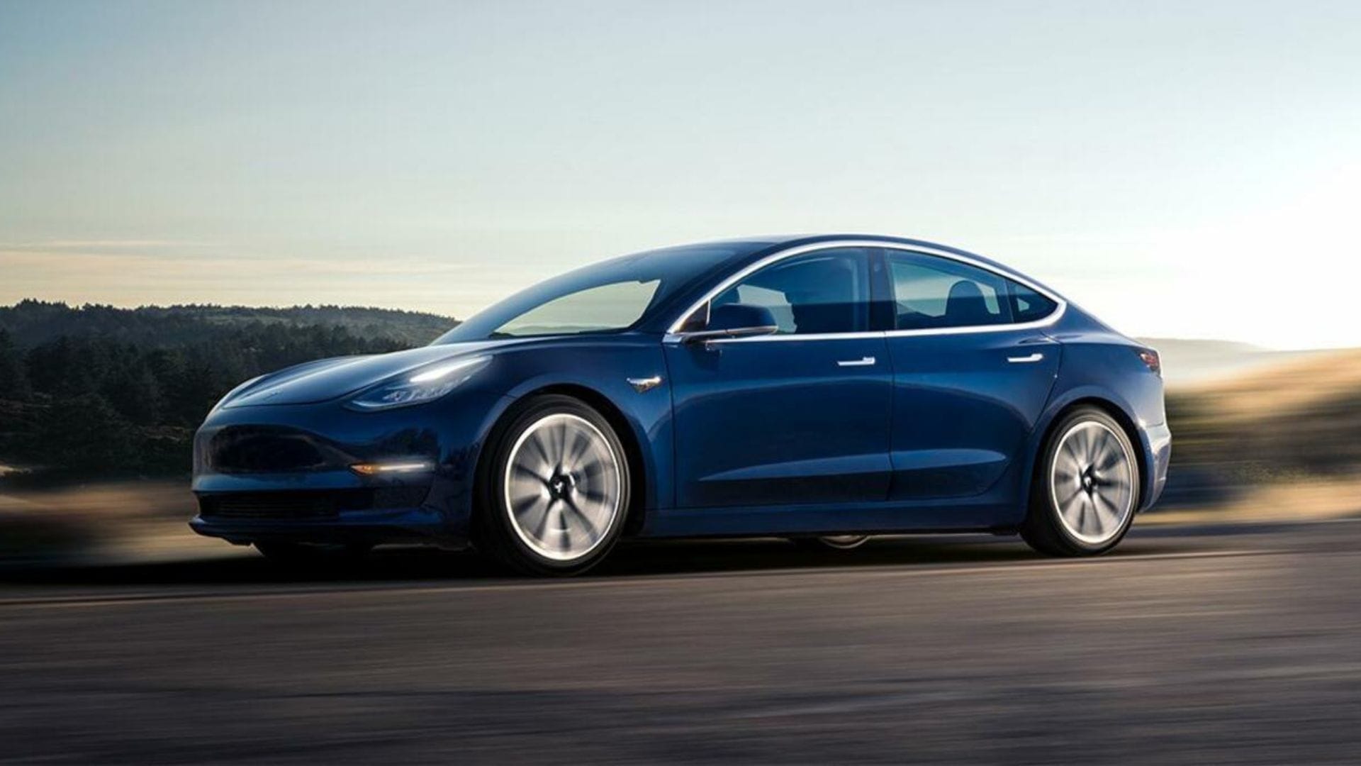 Reparación coche eléctrico Tesla Model 3 en Valladolid