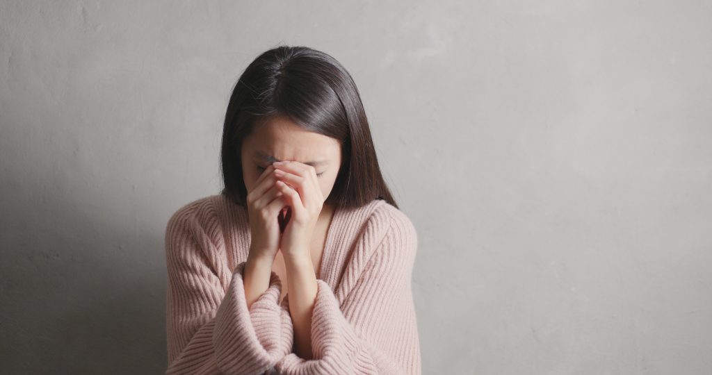 depression-woman-crying