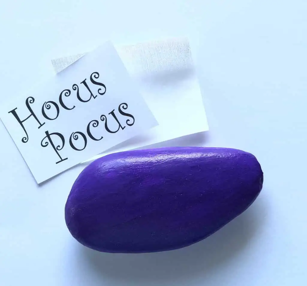 Easy Halloween Hand Lettering Rocks for Beginners 4 hand lettering rocks