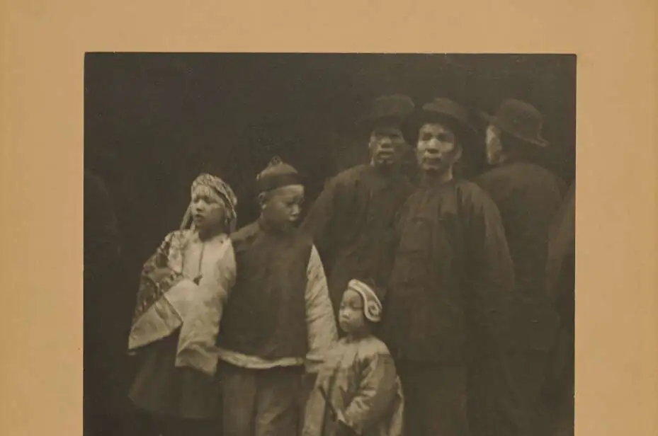 Chinese residents of San Francisco's Old Chinatown, photographed by Arnold Genthe around 1900–1906 — the community that built the hand laundry trade