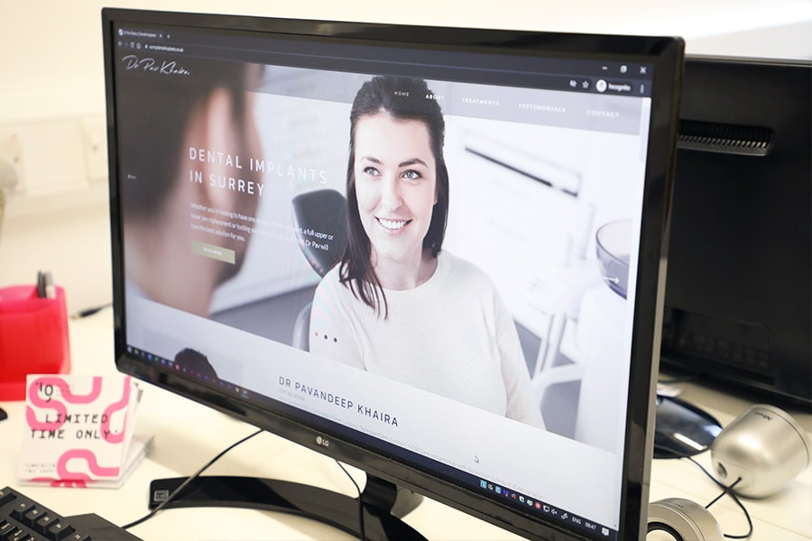 associate specialist website design