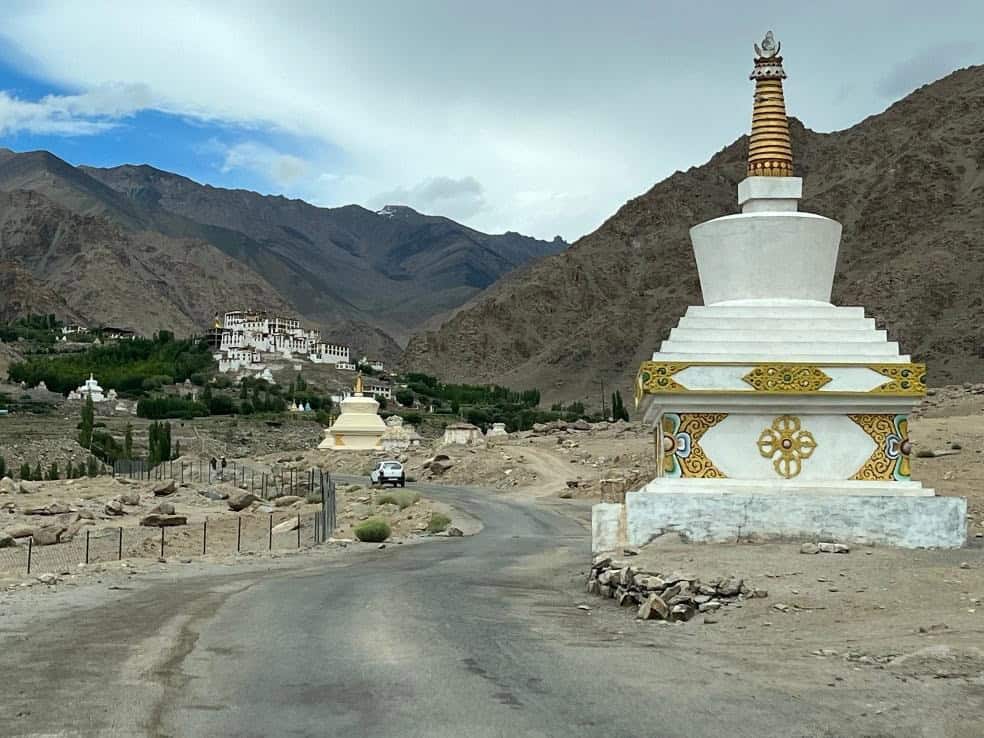 Monasteries of Ladakh: Experiencing Buddhism in the High Mountains Monasteries of Ladakh