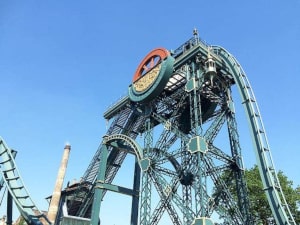 Achtbanen voor lange mensen op de Efteling : Baron 1898