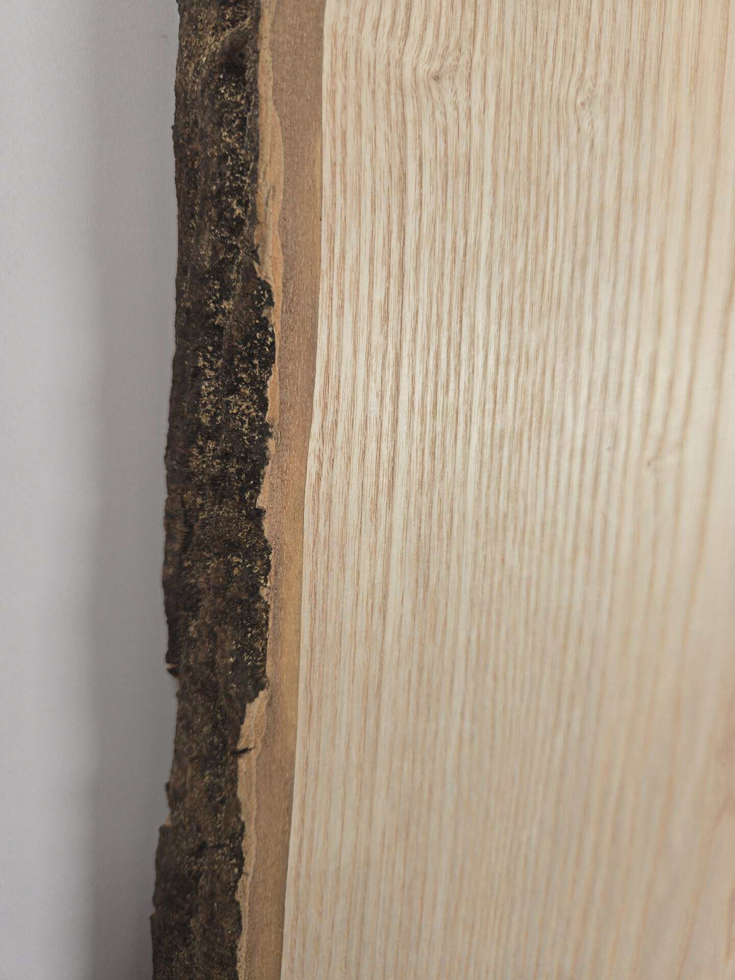 Live edge 30mm Ash - Image 5