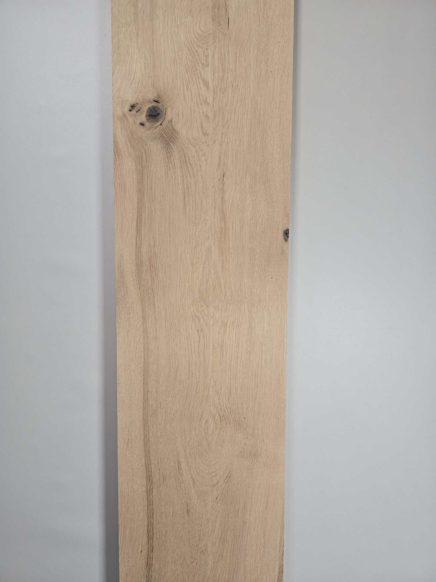Straight edge Oak Plank - Image 3
