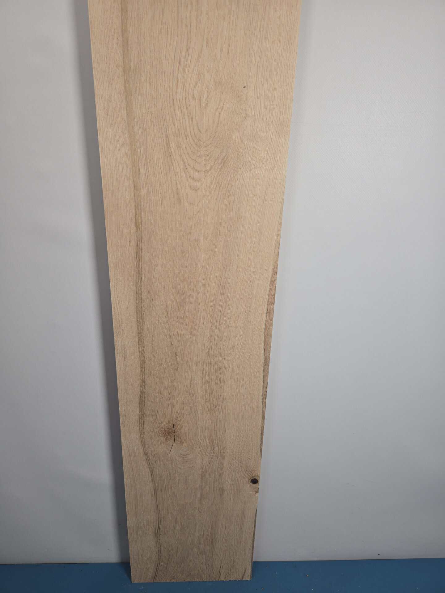 Straight edge Oak Plank - Image 4