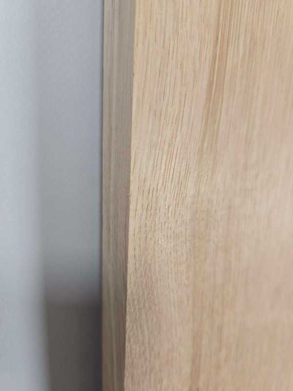 Straight edge Oak Plank