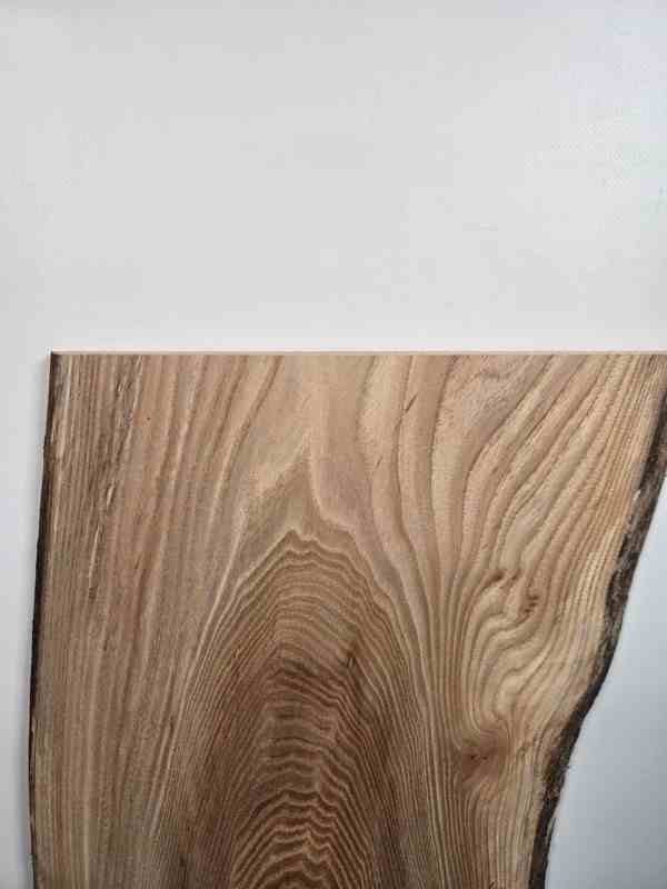 Beautiful Elm offcut showing natural wood grain and smooth surface.
