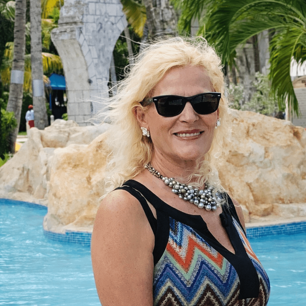 Yvonne headshot for Sea Breeze Pools