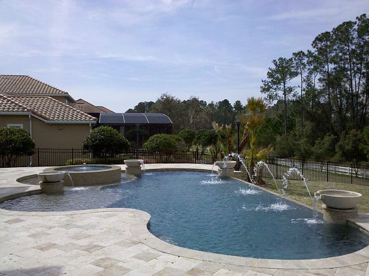Save Money on Swimming Pool Maintenance